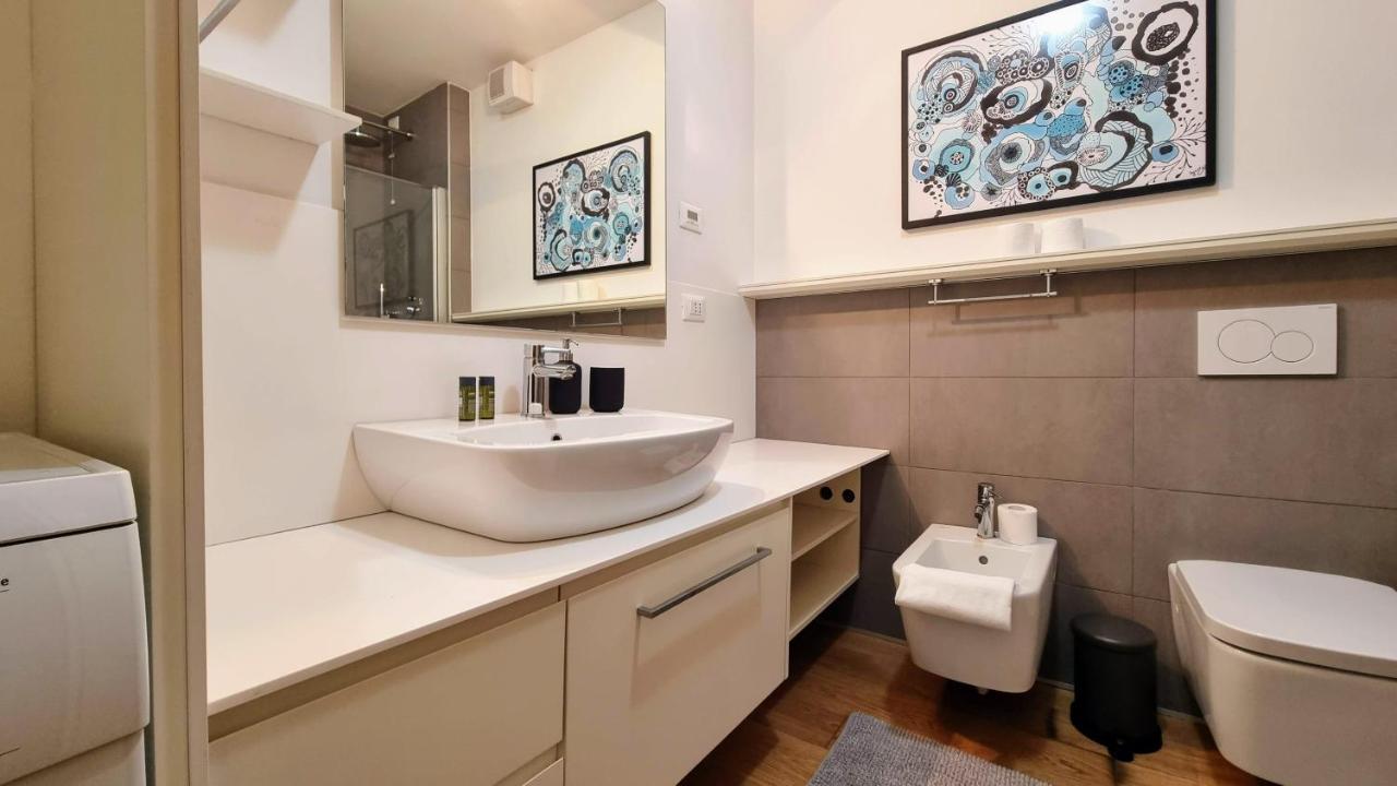 Roma 24 Apartment Trieste Bagian luar foto